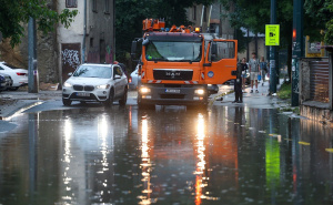 Foto: Dž. K. / Radiosarajevo.ba / Zatvorena cesta kod 'Papagajke'