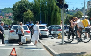 FOTO: Radiosarajevo.ba / Saobraćajna nesreća u Sarajevu