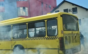 FOTO: Radiosarajevo.ba / Zapaljen autobus