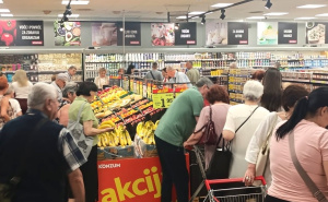 Foto: Konzum / Otvorena preuređena Maxi Konzum prodavnica u Lukavici