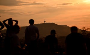 Foto: N. G. / Radiosarajevo.ba / Zalazak sunca iznad Sarajeva, 22. juni 2026.