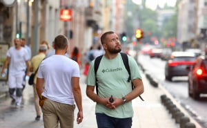 Foto: Dž. K. / Radiosarajevo.ba / Šetnja po kiši u Sarajevu