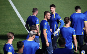 Foto: AA / Edin Džeko na treningu Zmajeva