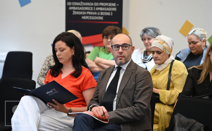 U Europe House u Sarajevu predstavljeni su rezultati projekta 'Od osnaživanja do promjene – ambasadorice i ambasadori ženskih prava u Bosni i Hercegovini'