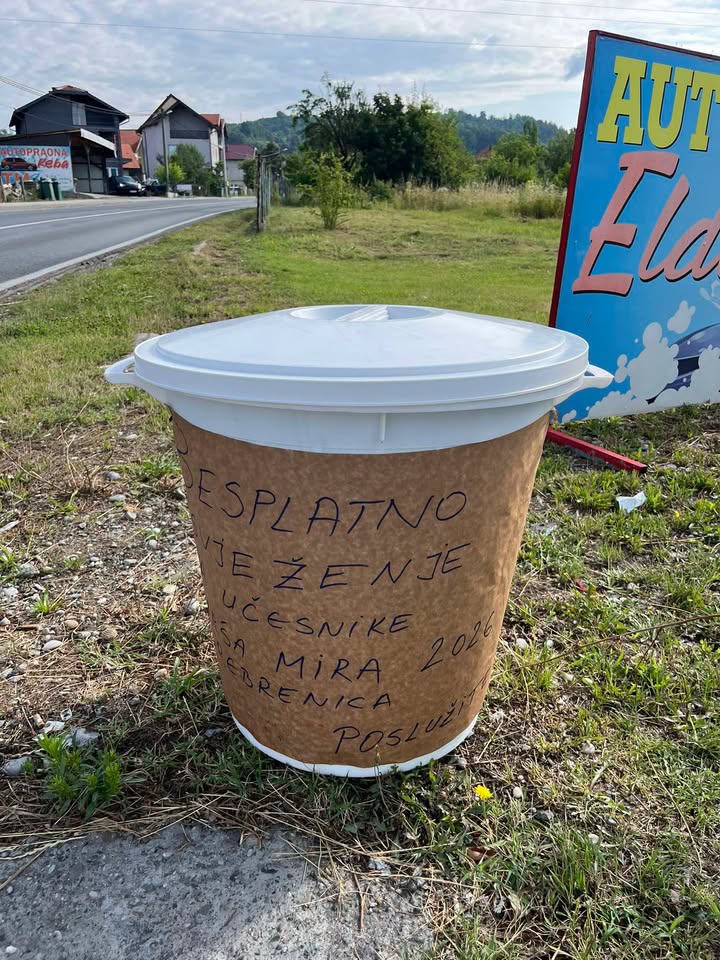 Osvježenje za učesnike Marša mira
