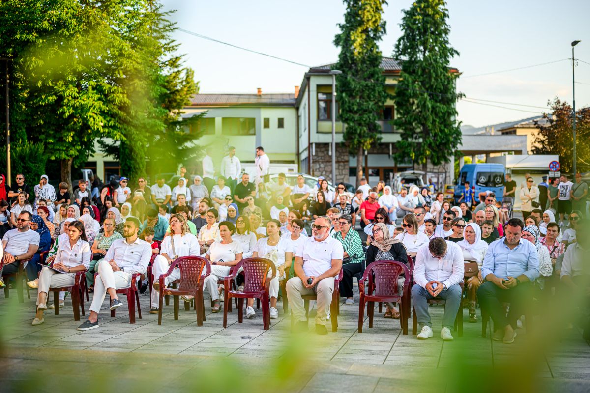 Sjećanje na genocid u Srebrenici u Ilijašu