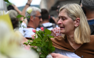 Foto: N. G. / Radiosarajevo.ba / Kolona s tabutima 10 žrtava genocida stigla u Sarajevo