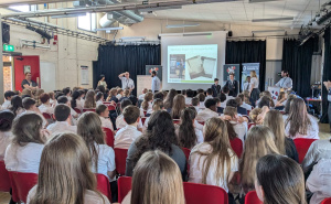 Foto: Ustupljena fotografija / Mališani u Britaniji