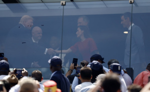 FOTO: EPA / Kralj Felipe VI, kraljica Letizia, Pedro Sanchez