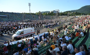 Foto: N.G./Radiosarajevo.ba / Gužva na stadionu uoči Merlinovog koncerta