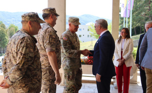 Foto: MO BIH / Zukan Helez i komandant NATO štaba u BiH James C. Fowler posjetili Pretis