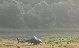 Foto: Radiosarajevo / Helikopteri kupe vodu s Jablaničkog jezera