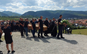 Foto: Facebook / Sahranjena Dragana Antešević