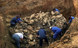 Foto: EPA-EFE / Zločini i grobnice počinjeni pod šapkom Mladića