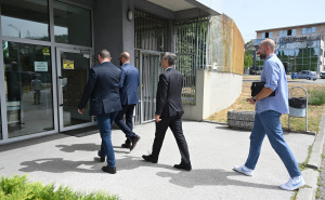 Foto: N.G./Radiosarajevo.ba / Prijavu predali Damir Mašić, Nerin Dizdar i Saša Magazinović