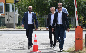 Foto: N.G./Radiosarajevo.ba / Prijavu predali Damir Mašić, Nerin Dizdar i Saša Magazinović