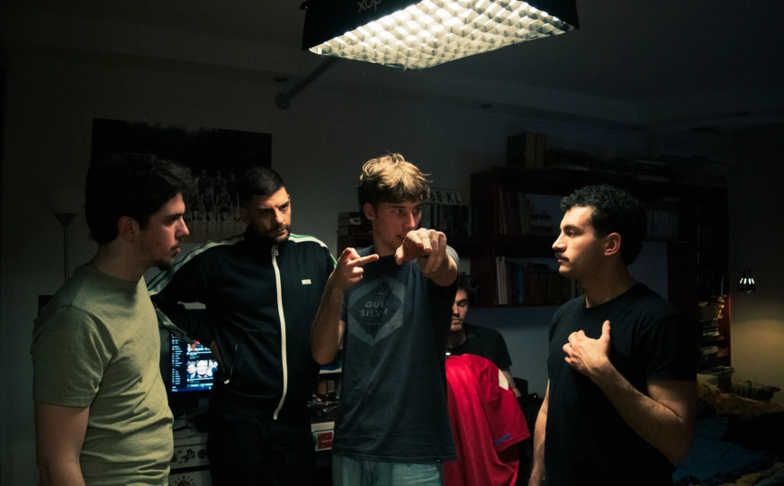 Dan Grabnar na setu filma
