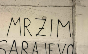 Foto: Facebook / Grafiti i poruke mržnje kod Prozora (Photo: @Nihad Ahmetović)