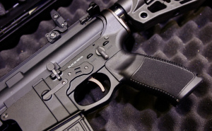 Foto: Dž.K. / Radiosarajevo.ba / AC Alpha SMG 9 i AC AR-15