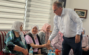 Foto: Vlada FBiH / Nikšić i Dizdar u posjeti Srebrenici