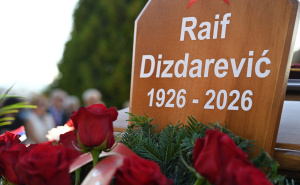 Foto: N.G / Radiosarajevo.ba / Sahrana Raifu Dizdareviću