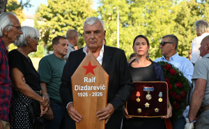 Foto: N.G / Radiosarajevo.ba / Sahrana Raifu Dizdareviću