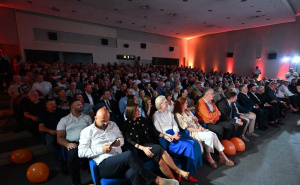 Foto: DF / Predizborni skup DF-a
