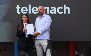 Foto: Telemach / Alta Hodžić, Telemach i Almir Išerić, Ruka podrške