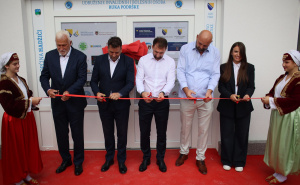 Foto: Telemach / Telemach podržao otvaranje nove multifunkcionalne sale Udruženja 'Ruka podrške' u Hadžićima