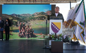 Foto: DF / Bivši vojnici i brojne delegacije okupili se na Galici