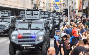 Foto: Dž.K. / Radiosarajevo.ba / Defile policijskih snaga