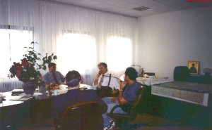 Foto: ICTY / Srđa Trifković i Radovan Karadžić, 13. juli 1995.