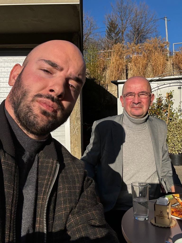 Amir Misirlić sa sinom Arnejem