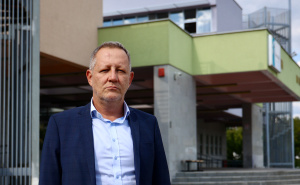 Foto: Dž.K. / Radiosarajevo.ba / Direktor Pete gimnazije Elvir Resić