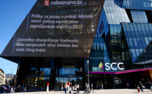 Foto: Dž. K. / Radiosarajevo.ba / Šetnja ispred SCC-a