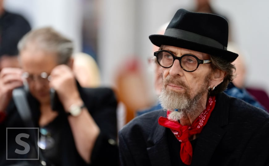 Semezdin Mehmedinović