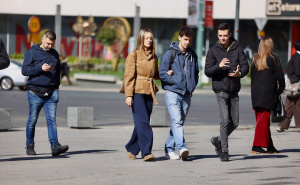 Foto: Dž. K. / Radiosarajevo.ba / Građani Sarajeva uživaju u lijepom vremenu