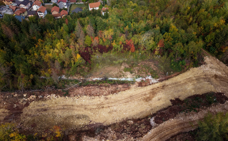Više od 1,4 miliona KM uloženo u sanaciju klizišta na Curinim njivama