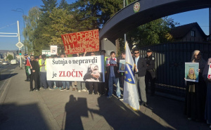 Foto: Čitatelj / Protesti ispred Ambasade Azerbejdžana Sarajevu