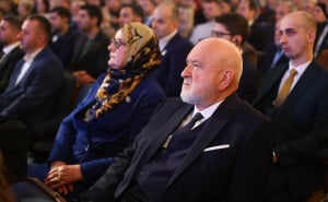 Foto: Dž. K. / Radiosarajevo.ba / Bivši reis Mustafa ef. Cerić sa suprugom