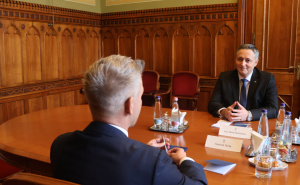 Foto: Kabinet Denisa Bećirovića / Denis Bećirović i Peter Magyar