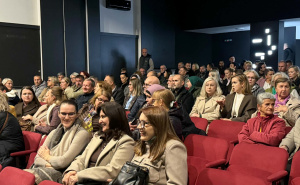 Foto: JU Dom kulture Gornji Vakuf-Uskoplje / Predstava "Glumica" oduševila publiku