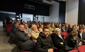 Foto: JU Dom kulture Gornji Vakuf-Uskoplje / Predstava "Glumica" oduševila publiku