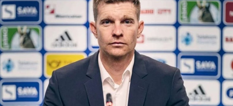 Smatrate li da je Simon Rožman bolja opcija za trenera u FK Sarajevo od Husrefa Musemića
